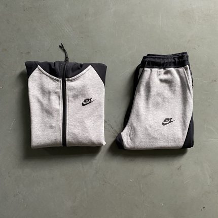 Nike Tech