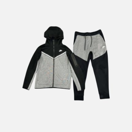 Nike Tech Fleece