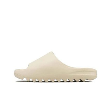 Adidas Yeezy Slide- Bone