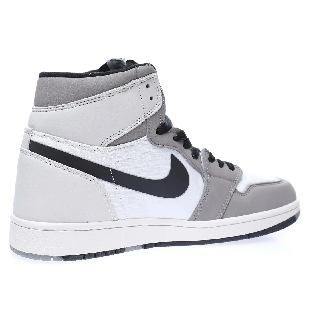 Nike Air Jordan 1 Retro High OG”Gore-Tex Light Bone” - Imagen 3
