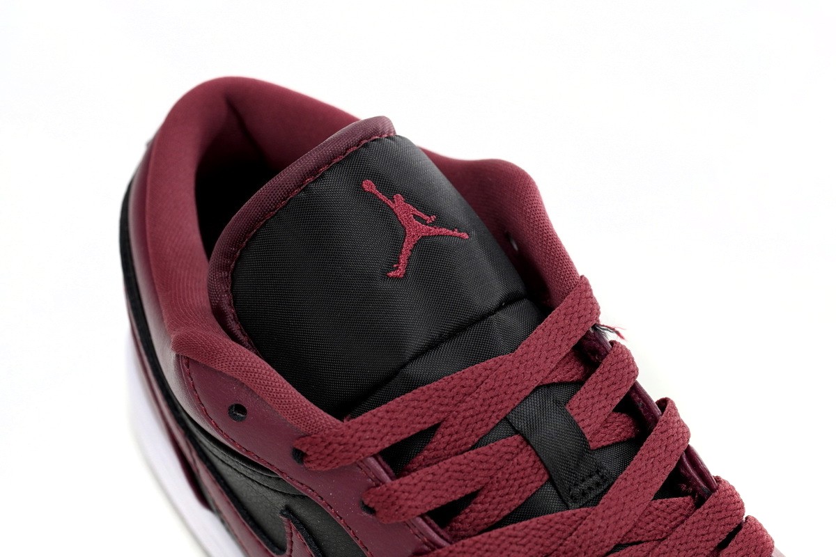 Air Jordan 1 Low Retro Black Red - Imagen 2