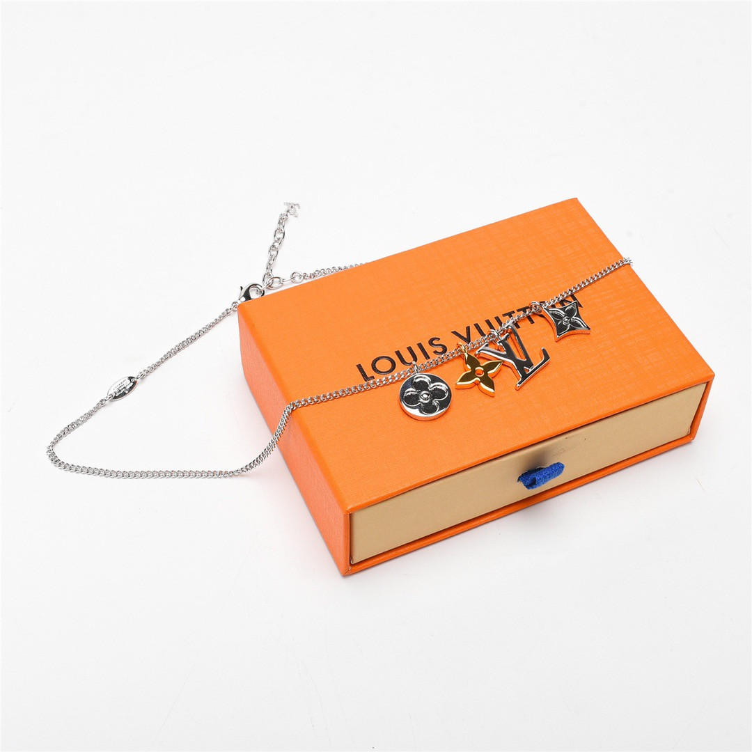Necklace Louis Vuitton - Imagen 5