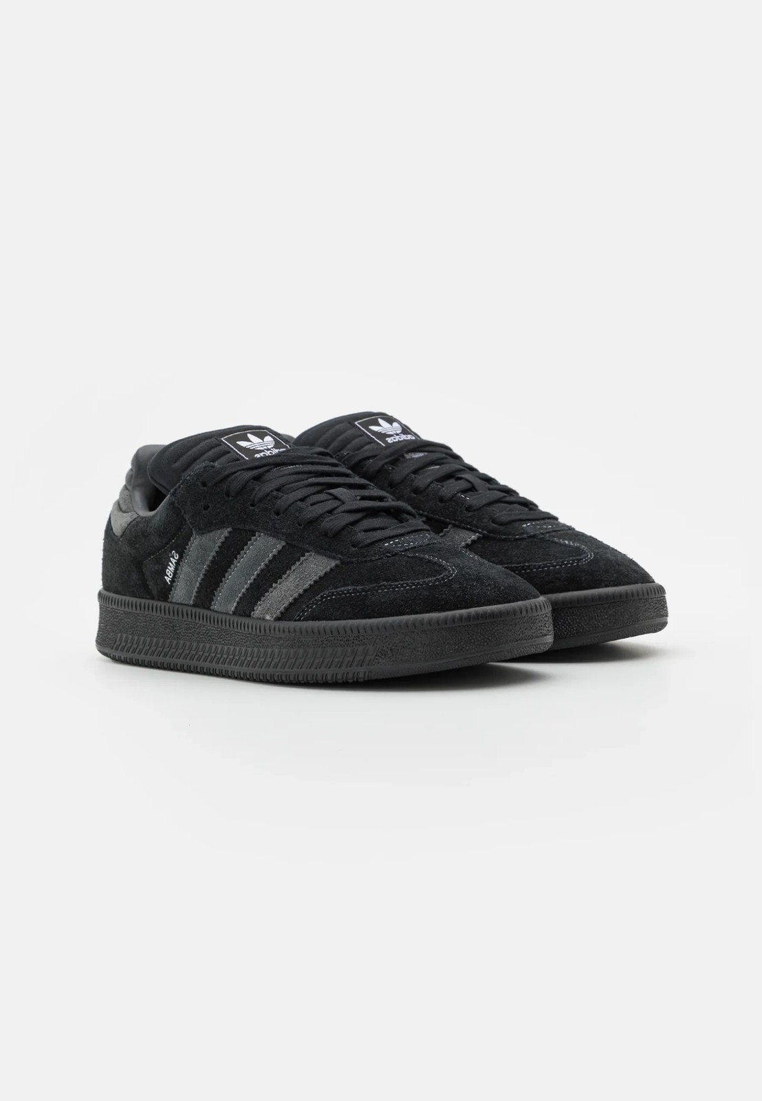 Samba XLG – Black Carbon - Imagen 2