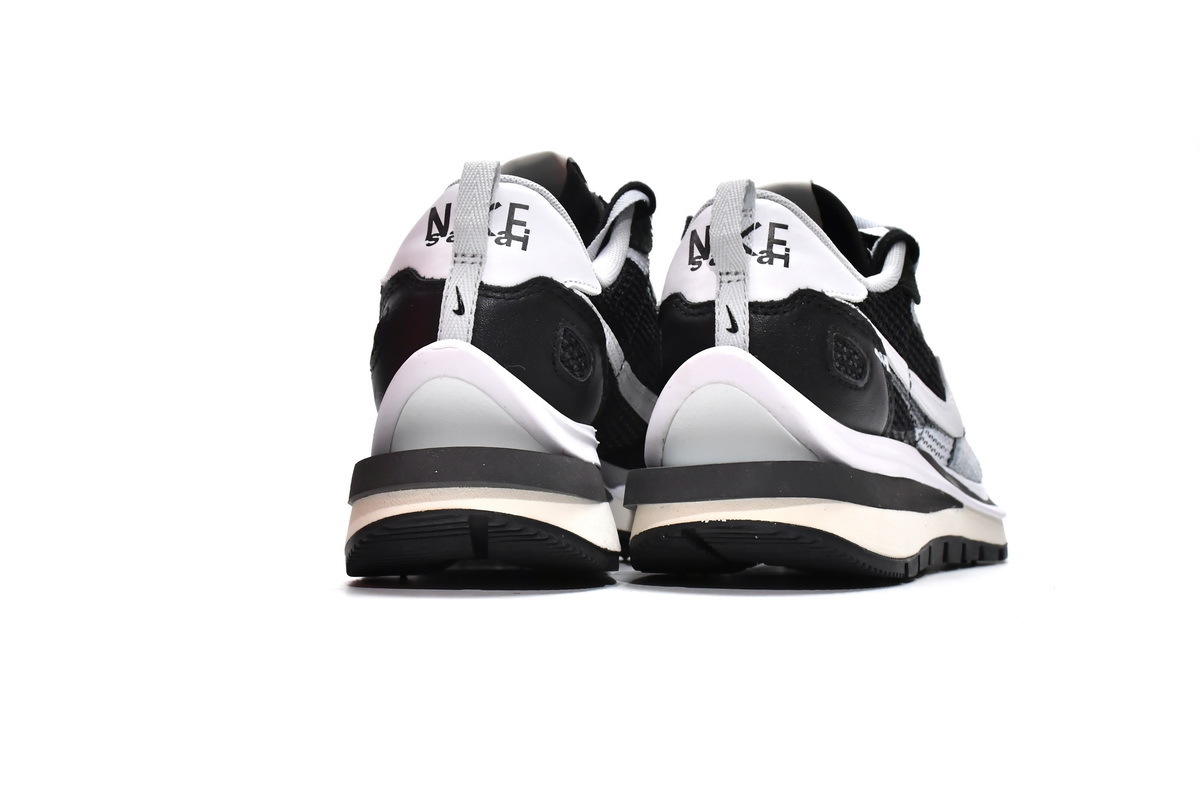 Sacai x Nike Pegasua Vaporfly Black White - Imagen 2