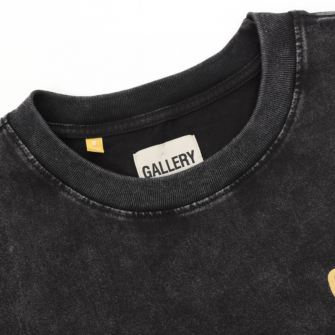 T-shirt Gallery Dept - Imagen 2