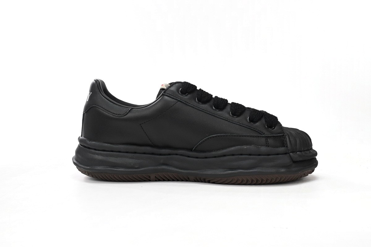 MIHARA YASUHIRO All Black Golde - Imagen 2