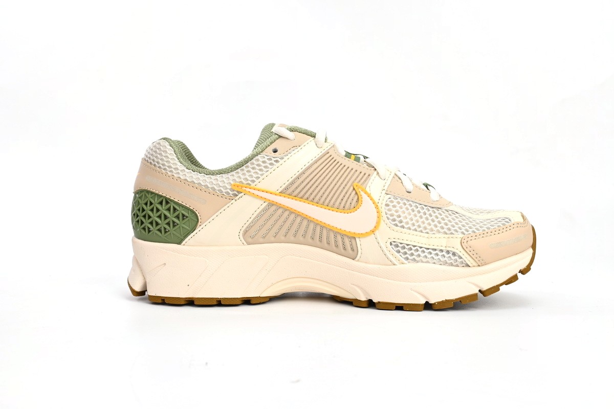 NikeAir Zoom Vomero 5 Beige Green - Imagen 4