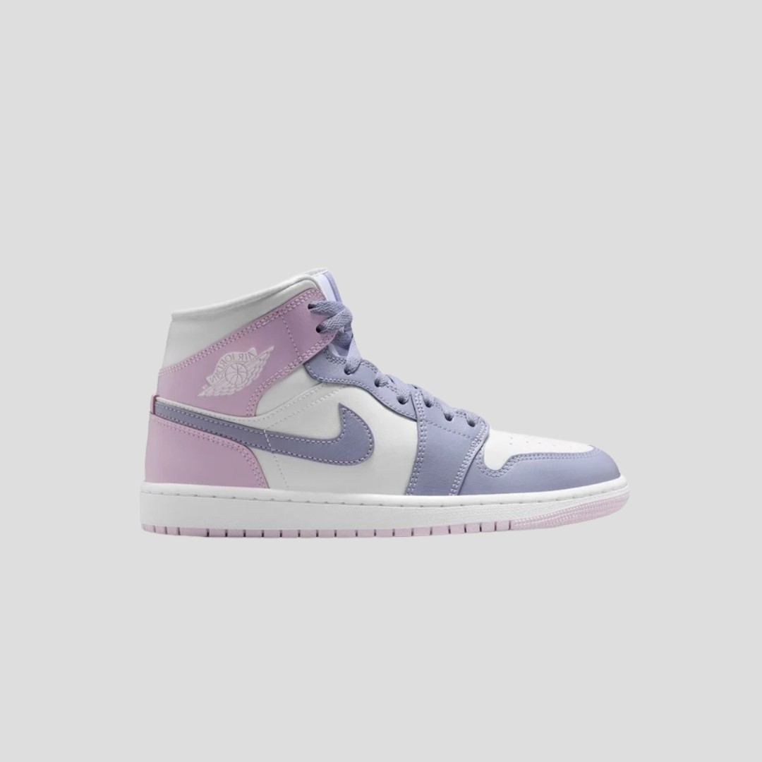 Air Jordan 1 Indigo Haze