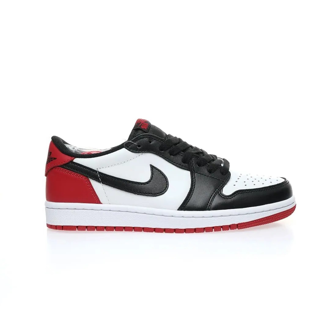 Nike Air Jordan 1 Retro Low OG”Black Toe”