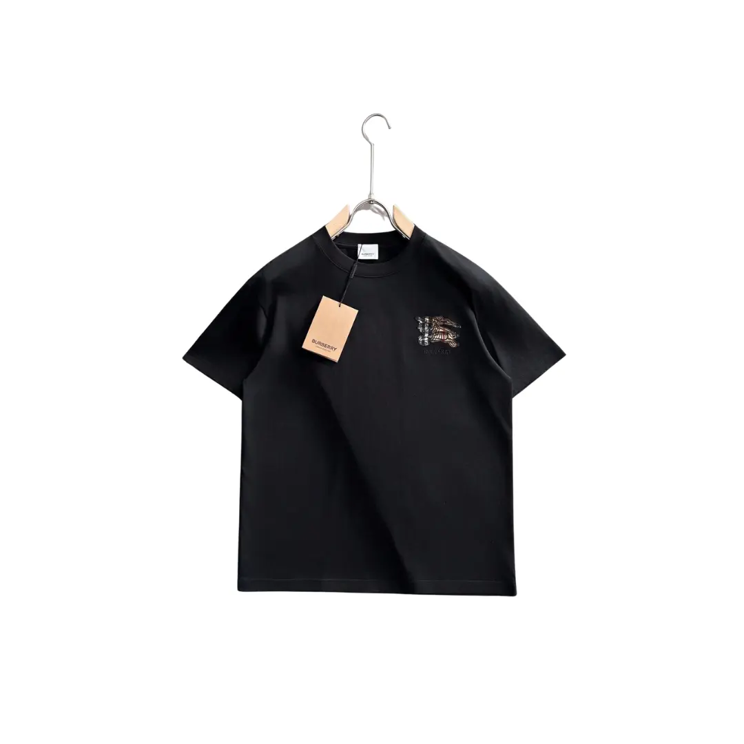 Burberry Equestrian Knight Design Logo Short Sleeved T Shirt Black